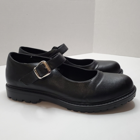 Hot Topic Shoes - Hot topic black maryjane shoes